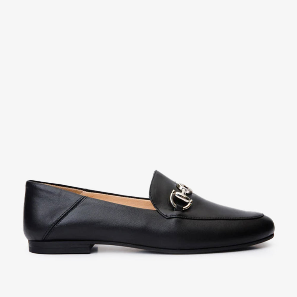 Luanda Black Leather Flat Shoe
