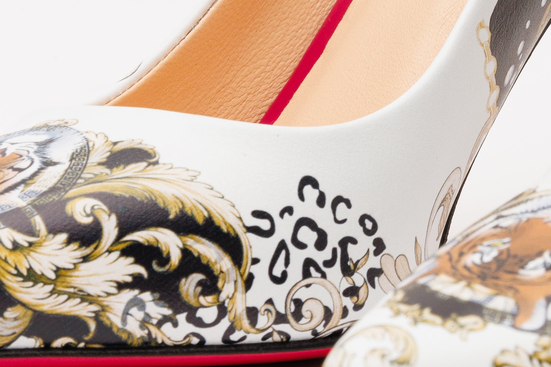 The Perugia White Leather Pump Shoe