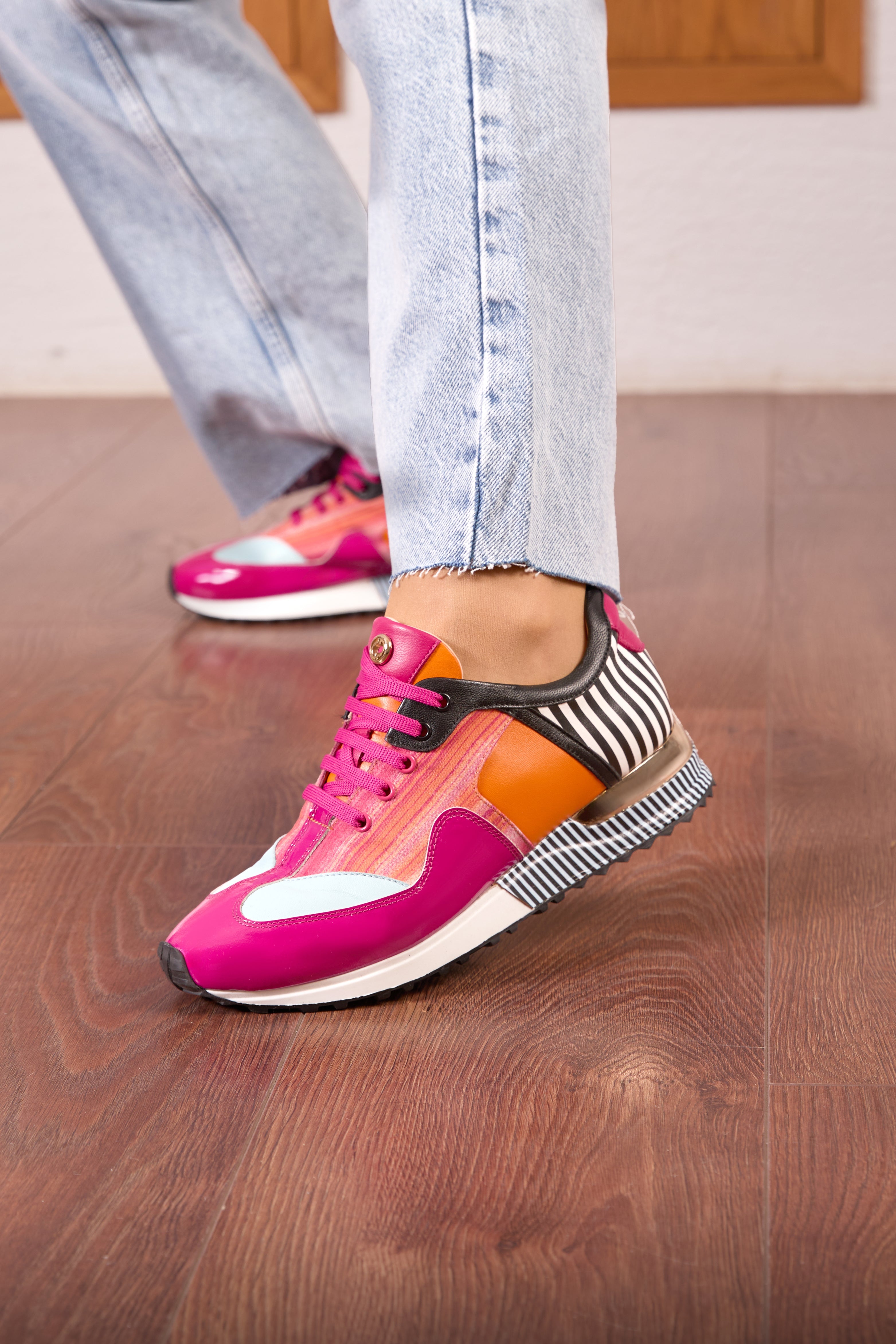Santa Amaro Multi Color Fuchsia Sneaker