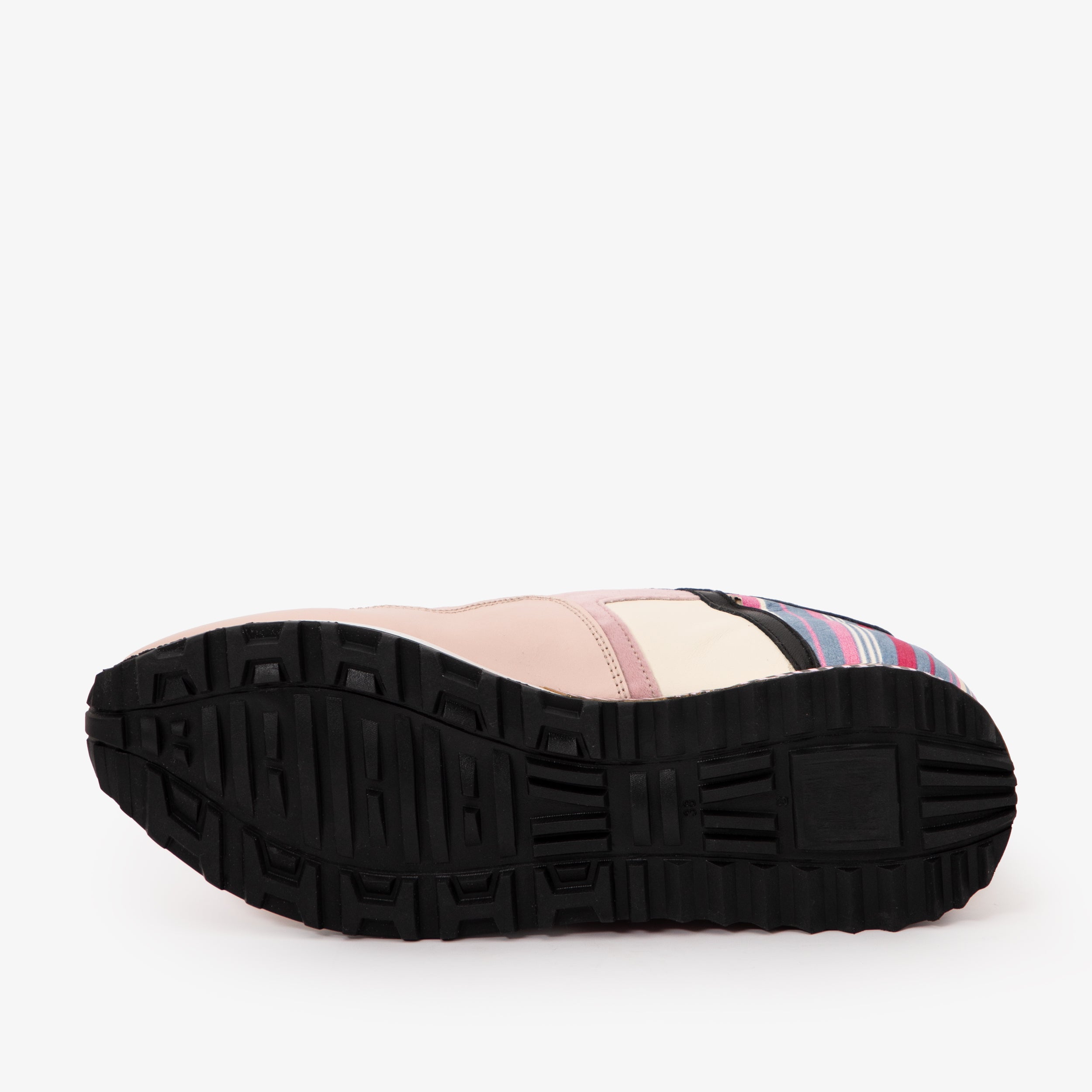 Santa Amaro Multi Color Sneaker