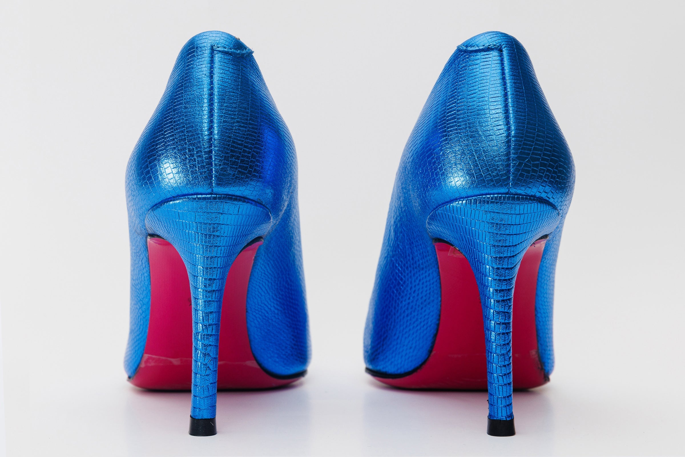 The Maple Sax Blue Leather Pump Fuchsia Sole Shoe