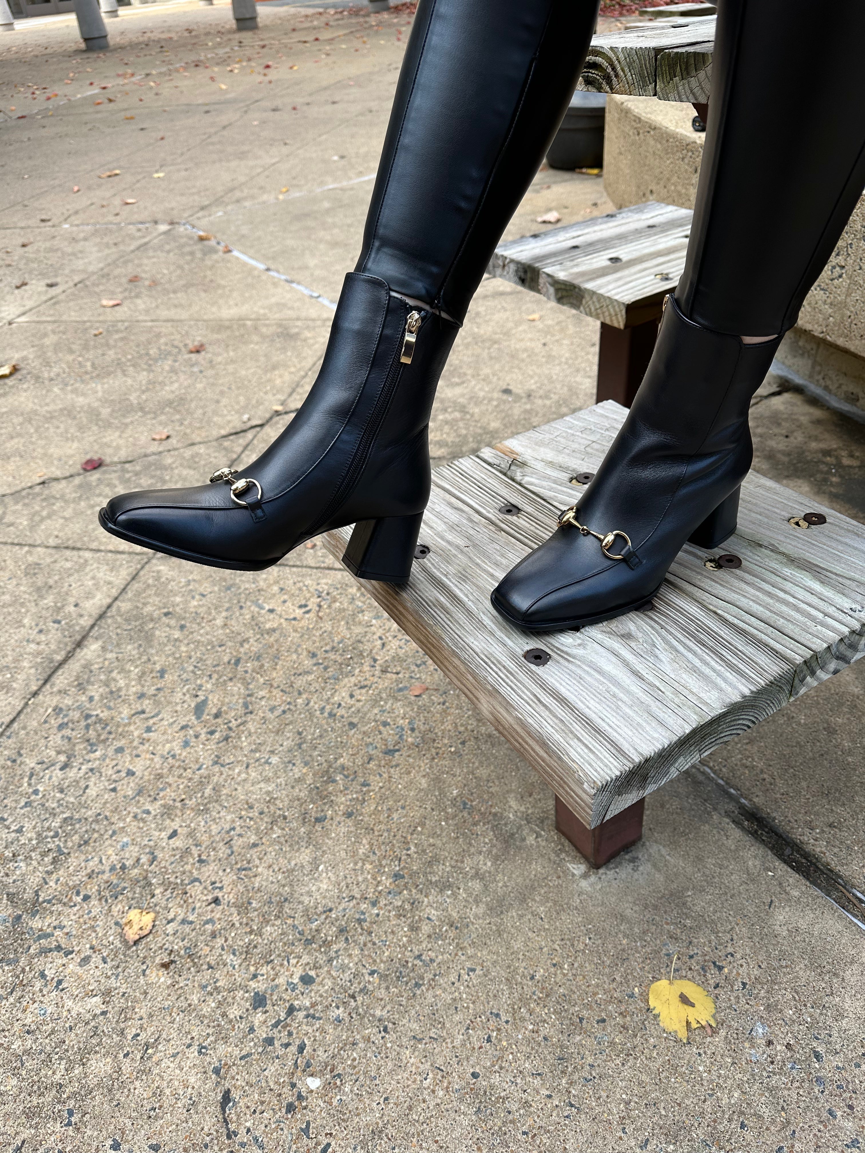 The Bukres Black Leather Block Heel Boot