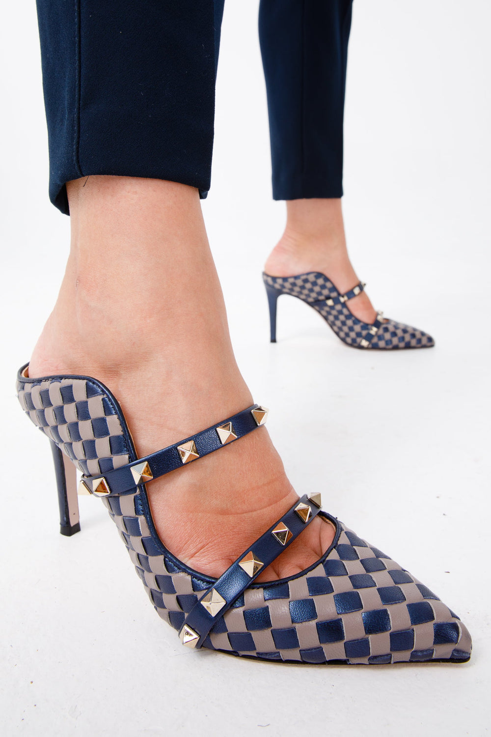 The Dosso Navy Blue Handwoven Pointy Toe Leather Sandal