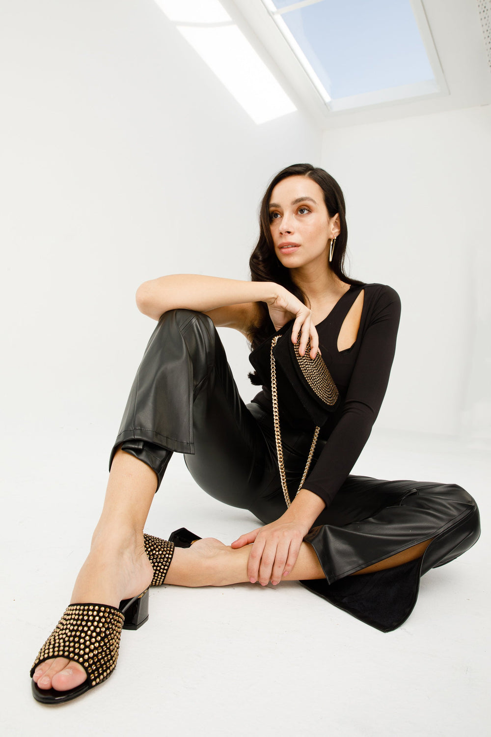 The Ailano Gold Glitter Leather Sandal