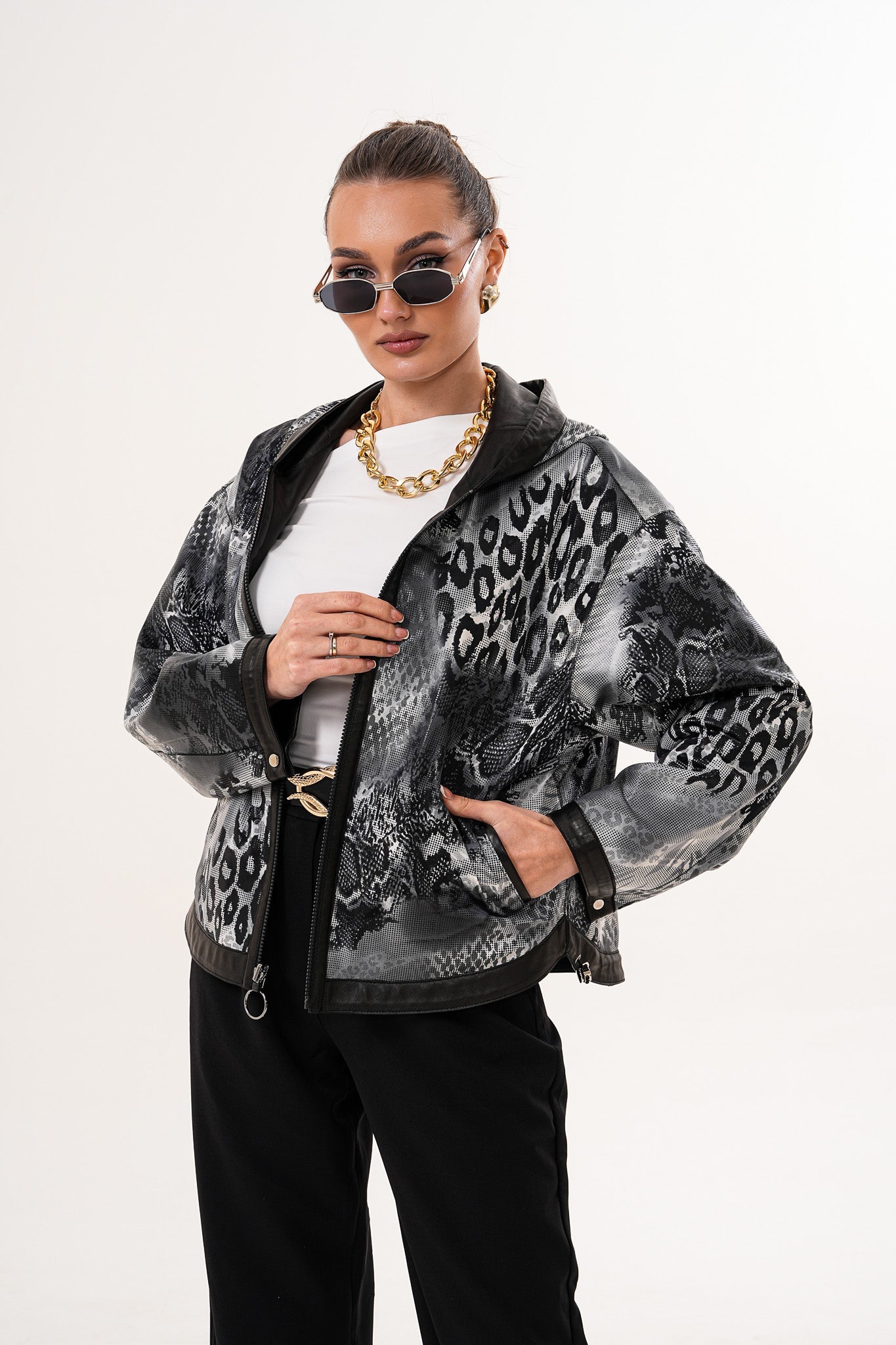 The Calyra Reversible Leather Jacket – Black