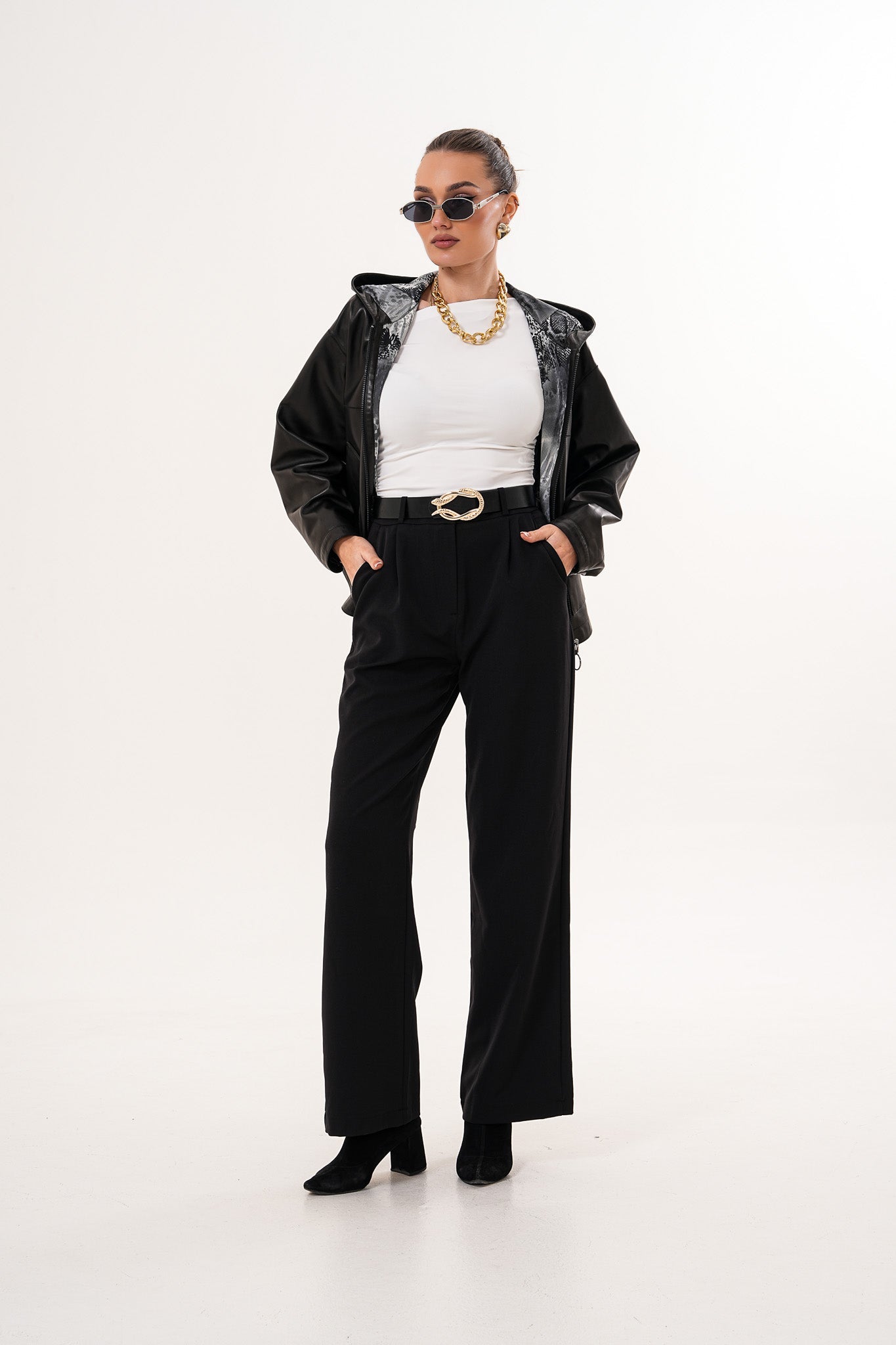 The Calyra Reversible Leather Jacket – Black
