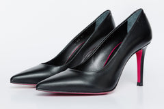 The Ege Black Leather Pump Fuchsia Sole Shoe