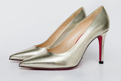 The Ege Gold Leather Pump Fuchsia Sole Shoe