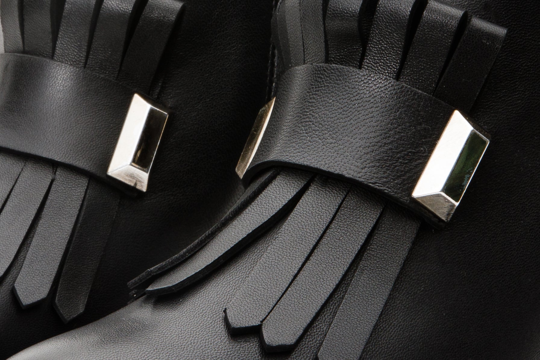 The Luksor Black Leather Block Heel Boot
