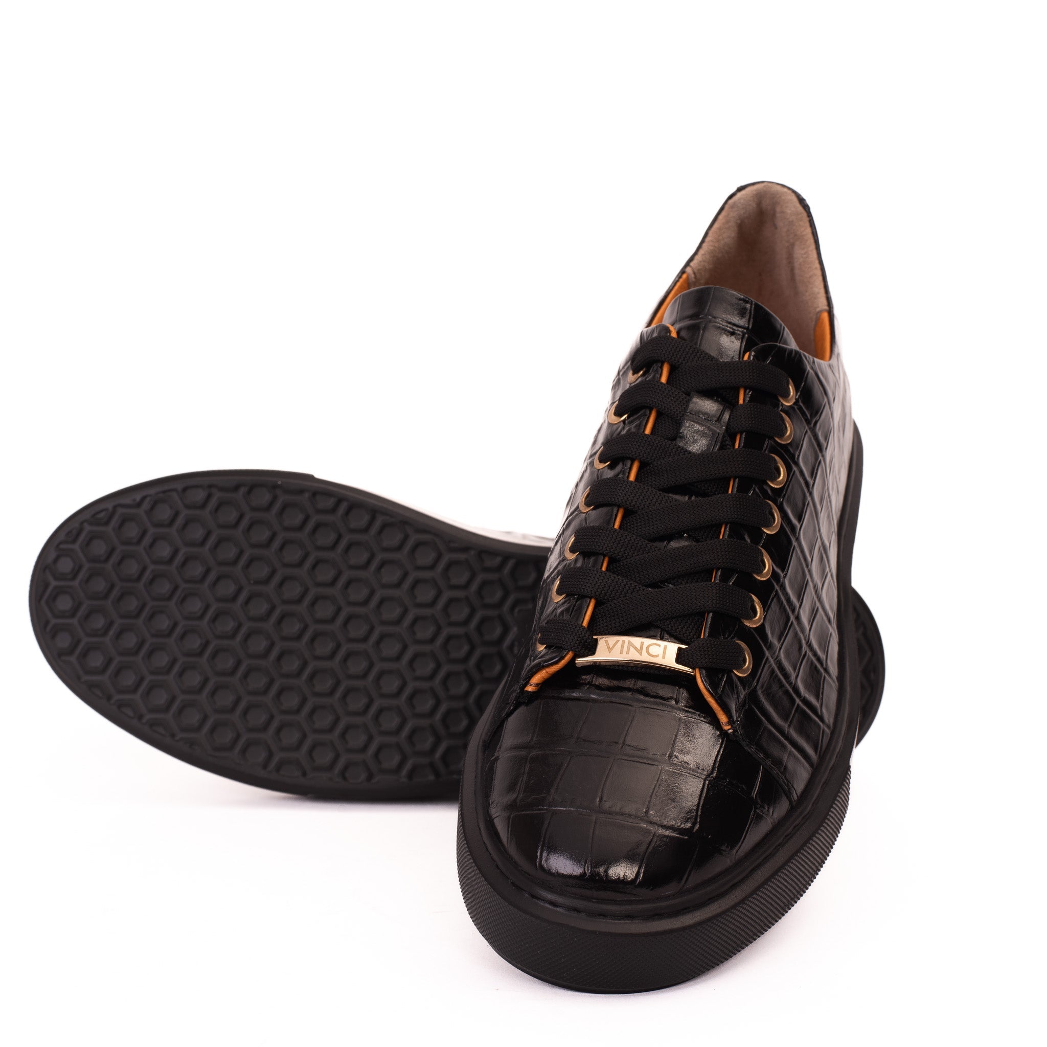 The Dublin Black Leather Sneaker